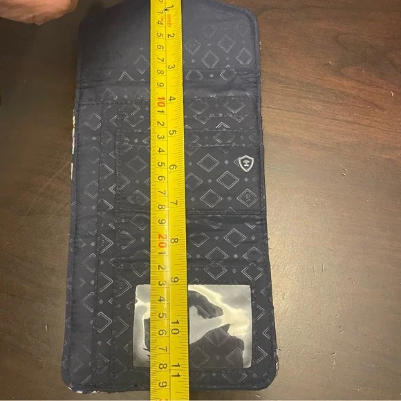 Vera Bradley Euro Wallet Lisbon Medallion RFID Trifold Snap Close Travel Compact - Picture 13 of 14